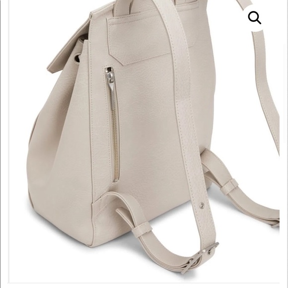 π NWT Matt & Nat Mumbai Dwell Bag Backpack - Picture 2 of 5